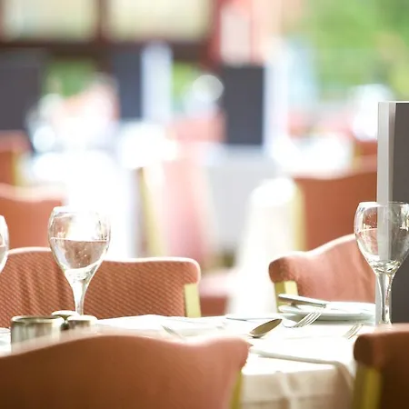 Apollo Hotel 3*