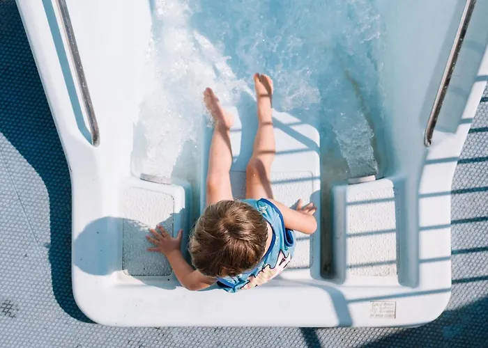 Apollo Saint Helier Jersey