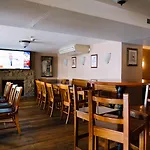 Apollo Hotel 3*