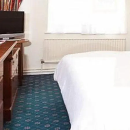 Apollo Saint Helier Jersey